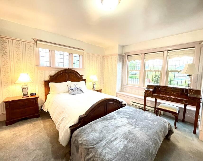 Parlor Suite In Heritage Manor, Fairfield, Near Dt Victoria Eksteriør billede